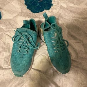 Blue Nike Tennis Shoes